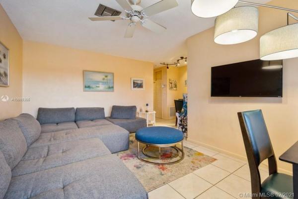 Rio Mar, 3232 Canal Dr #16, Pompano Beach, Florida 33062, image 2