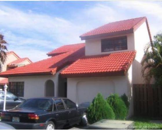 Sunset Harbour, 12749 SW 64th Ter, Kendale Lakes, Florida 33183, image 2