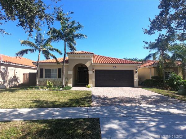 Sonara At Malibu Bay, 1735 NE 36th Ave, Homestead, Florida 33033, image 2
