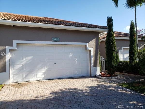 Regency Homes At Fairway Isles, 2411 Aragon Blvd #3, Sunrise, Florida 33322, image 2