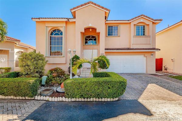 8115 SW 157th Pl, Unincorporated Dade County, Florida 33193, image 2