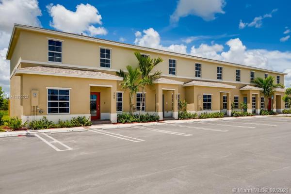 Keys Pointe, 445 NE 5th Pl, Florida City, Florida 33034, image 2