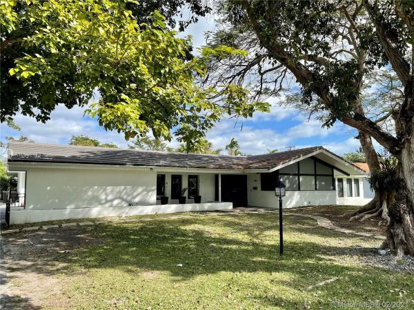 Gables By The Sea, 1415 Coruna Ave, Coral Gables, Florida 33156, image 2