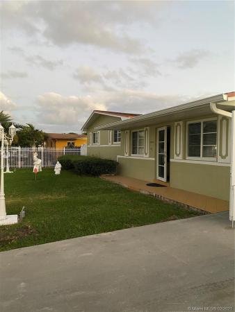 Palmland Homes South, 14970 SW 297th St, Leisure City, Florida 33033, image 2