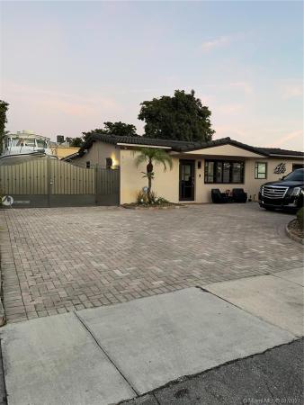 Palm Springs North, 16701 NW 72nd Ave, Country Club, Florida 33015, image 2