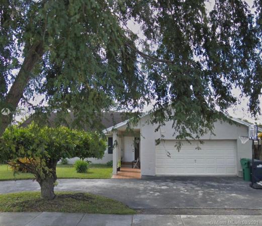 Calusa Club Estates, 13420 SW 96th St, The Crossings, Florida 33186, image 2