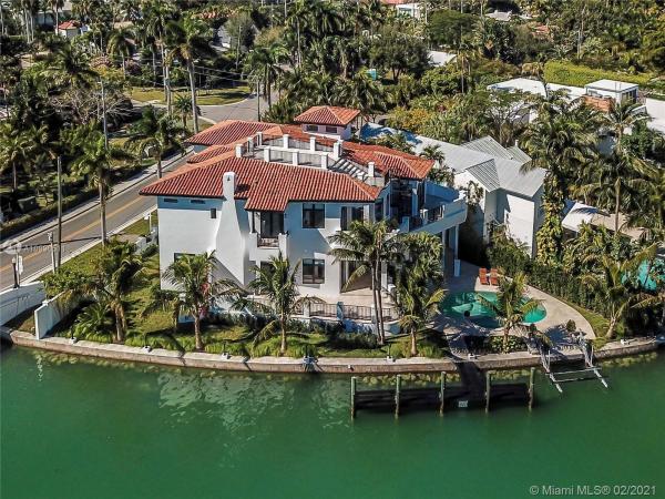 Sunset Lake, 2001 Lake Ave, Miami Beach, Florida 33140, image 2