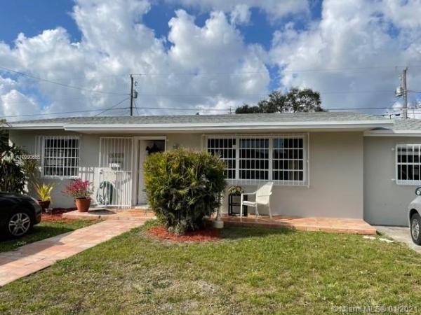Fairway Park, 16320 SW 99th Ave, Kendall, Florida 33157, image 2