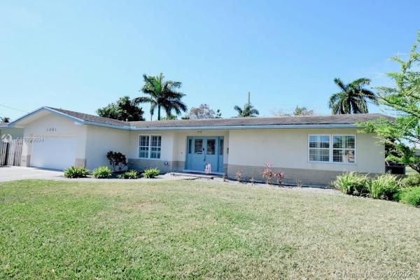 Mirror Lake Estates, 1081 NW 75th Ter, Plantation, Florida 33313, image 2