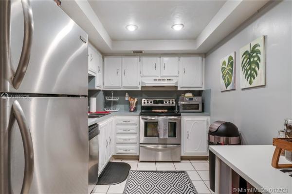 Kendall Gate, 10854 SW 88th St #109, Kendall, Florida 33176, image 3