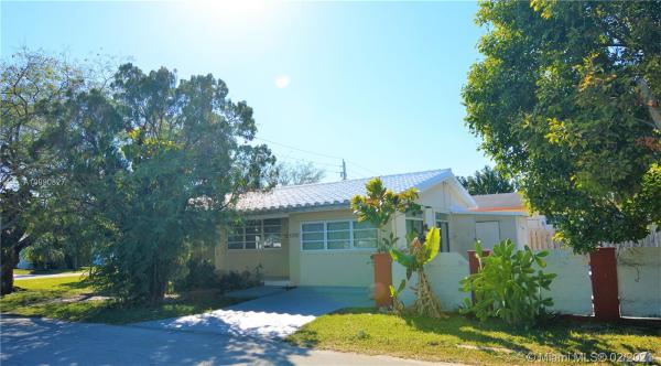 Hollywood Place, 1200 N 15th Ct, Hollywood, Florida 33020, image 2