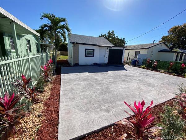 Hialeah Heights, 3078 NW 61st St, Brownsville, Florida 33142, image 2