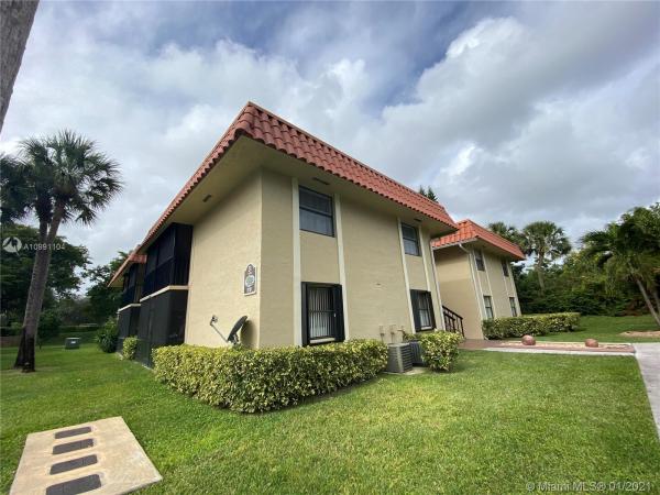 Banyan Tree, 9710 Hammocks Blvd #104-31, The Hammocks, Florida 33196, image 2