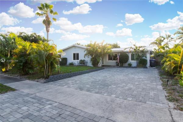 Heritage Lake Estates, 3980 N 67th Ave, Hollywood, Florida 33024, image 2