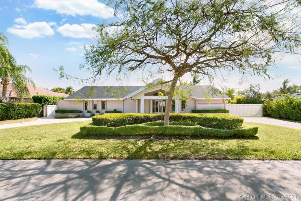 Whispering Pines Estates, 8440 SW 185th St, Cutler Bay, Florida 33157, image 2