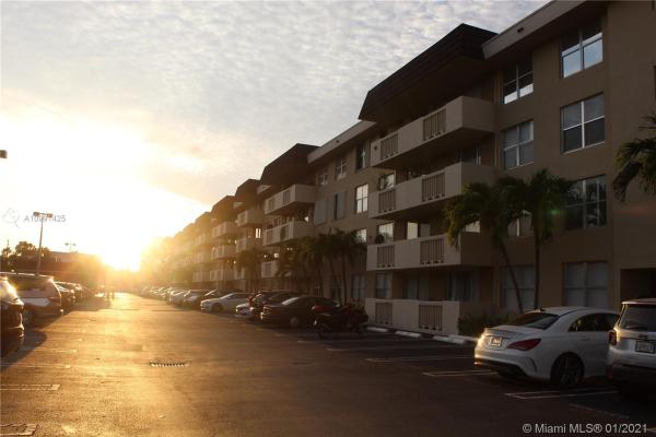 Bayview Palms, 1800 Sans Souci Blvd #320, North Miami, Florida 33181, image 1