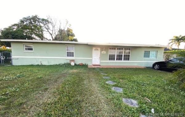 Winston Park, 7852 SW 128th Pl, Kendale Lakes, Florida 33183, image 2