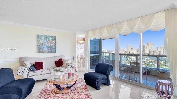 North Tower At The Point, 21205 NE 37th Ave #1702, Aventura, Florida 33180, image 2