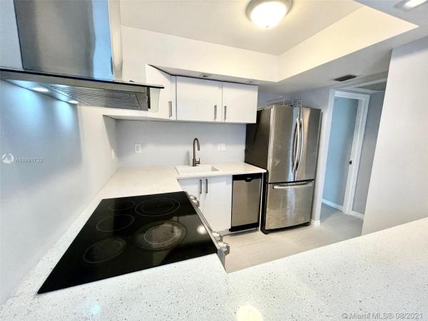 Avila North, 17560 Atlantic Blvd #317, Sunny Isles Beach, Florida 33160, image 2