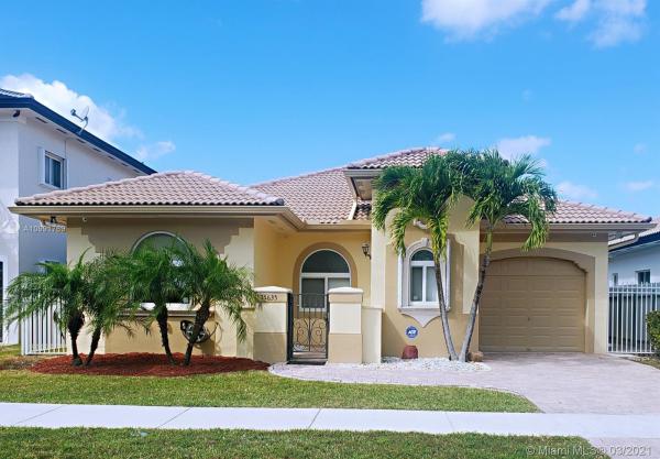 15635 SW 14th St, Unincorporated Dade County, Florida 33194, image 2