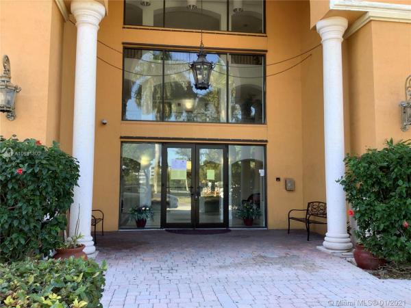 Keystone Courts, 9300 Fontainebleau Blvd #102, Fountainebleau, Florida 33172, image 1