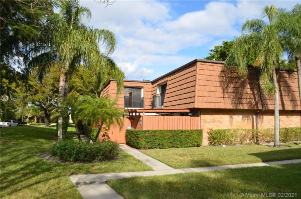 Ridgewood, 9122D SW 19th Ct, Davie, Florida 33324, image 2