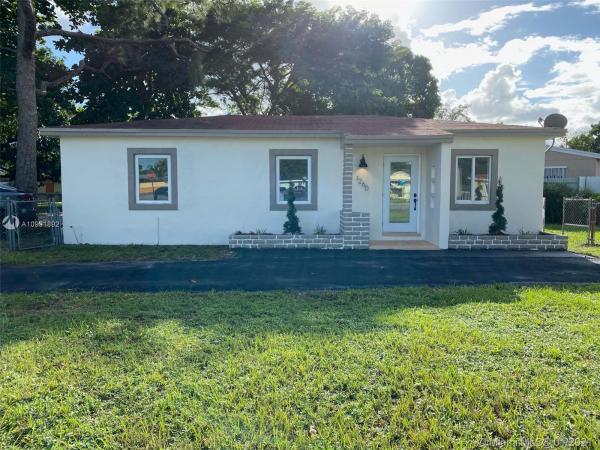 Opa-Locka Residential, 1260 Oriental Blvd, Opa-Locka, Florida 33054, image 2
