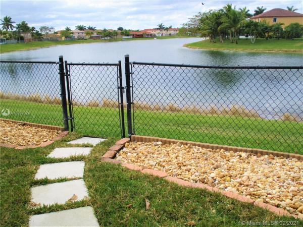 Windy Pointe, 21340 SW 87th Pl, Cutler Bay, Florida 33189, image 2