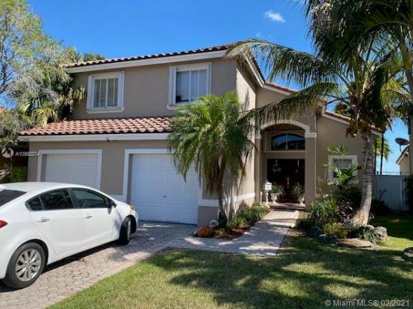 Silver Lakes, 13484 SW 144th Ter, Three Lakes, Florida 33186, image 2
