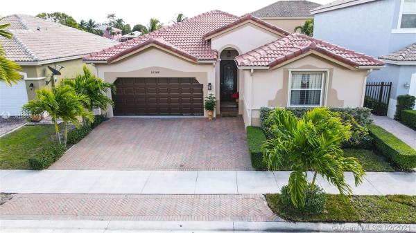 16368 SW 43rd Ter, Unincorporated Dade County, Florida 33185, image 2