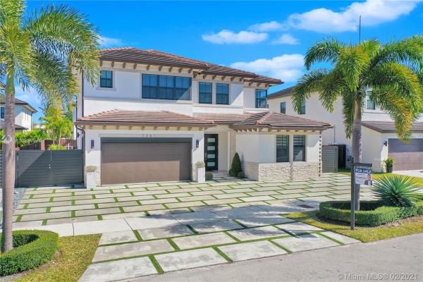 7261 SW 163rd Ct, Unincorporated Dade County, Florida 33193, image 2