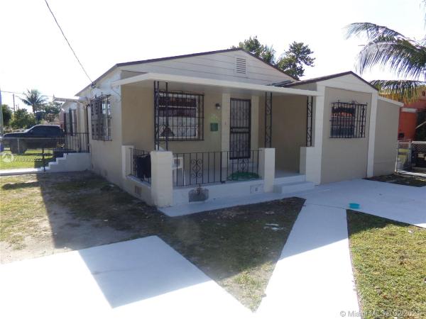 Rogers, 1800 NW 5th St, Miami, Florida 33125, image 2