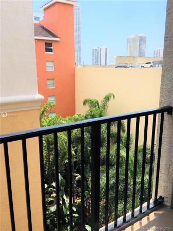 Porto Bellagio, 17150 N Bay Rd #2720, Sunny Isles Beach, Florida 33160, image 2