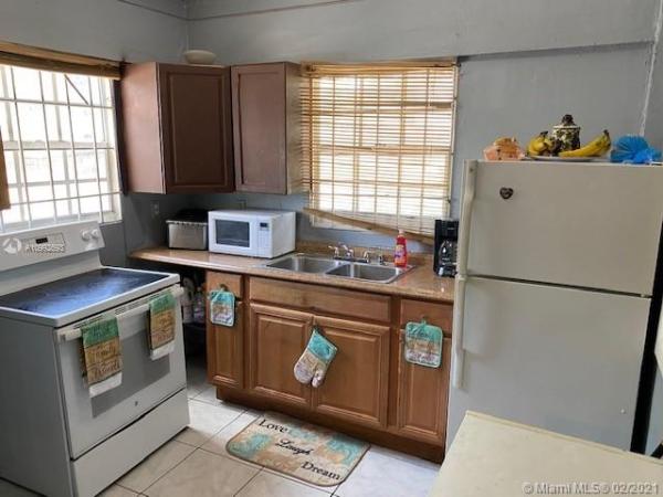 Emerald Court, 155 NE 65th St, Miami, Florida 33138, image 2