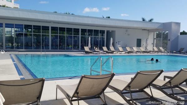 One Fifty One At Biscayne, 14951 Royal Oaks Ln #801, North Miami, Florida 33181, image 2