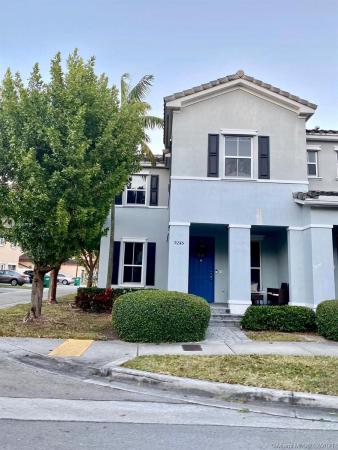 Kendall Commons Residential, 9245 SW 169th Psge #9245, The Hammocks, Florida 33196, image 2