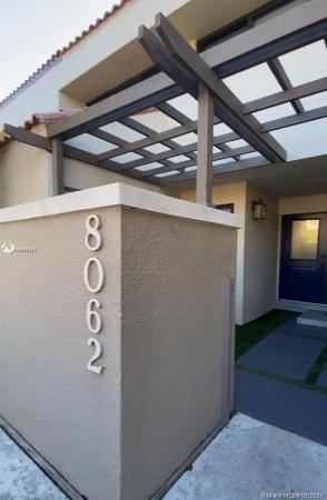 Dadeland Walk, 8062 SW 86th Ter #-, Kendall, Florida 33143, image 2