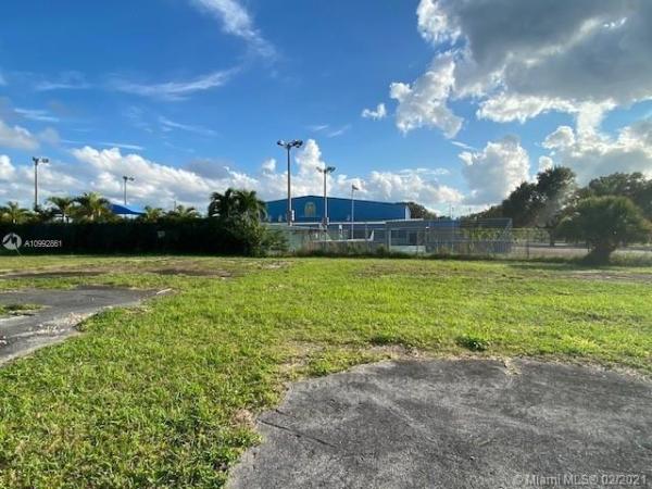 23 SW 11th Ave, Homestead, Florida 33030, image 2