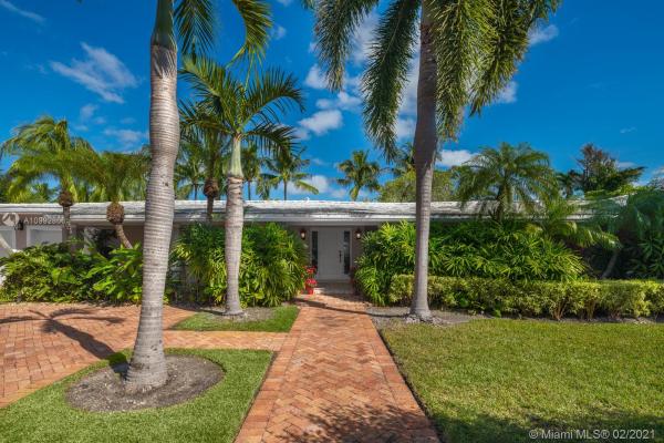 Riviera, 6509 Riviera Dr, Coral Gables, Florida 33146, image 2