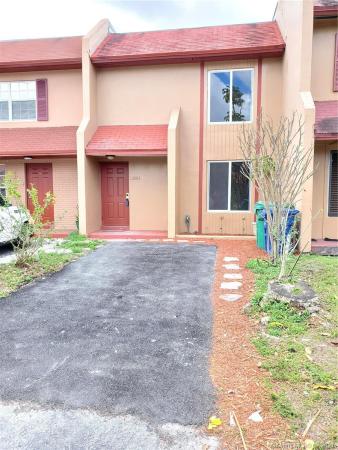 Leslie Estates, 2782 NW 197 Ter #, Miami Gardens, Florida 33056, image 2