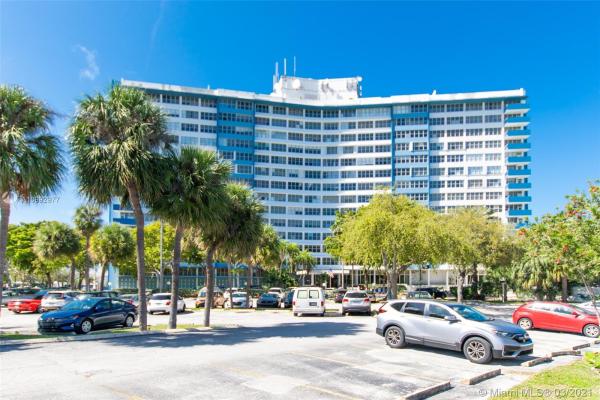 Parkview Point, 7441 Wayne Ave #4R, Miami Beach, Florida 33141, image 2