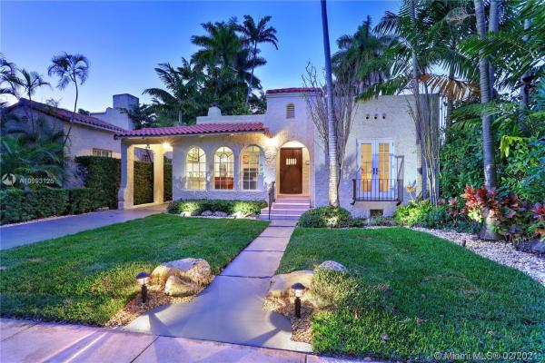 Granada, 1225 Alhambra Cir, Coral Gables, Florida 33134, image 2