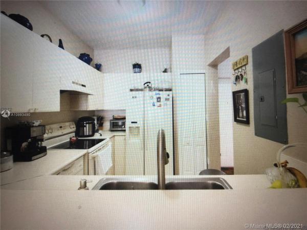 Shoma Homes At Country Club, 7080 NW 177th St #10113, Hialeah, Florida 33015, image 2