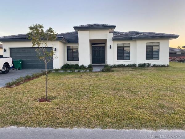 Southern Estate Homes, 13218 SW 230th St, Redland, Florida 33170, image 2