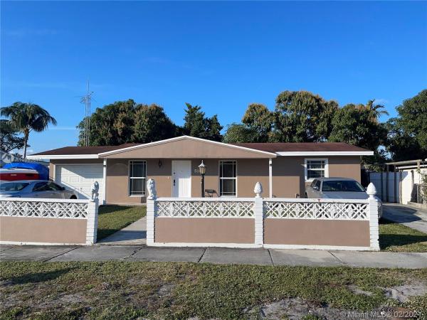 Miami Gardens Manor, 5105 NW 193rd Ter, Miami Gardens, Florida 33055, image 2