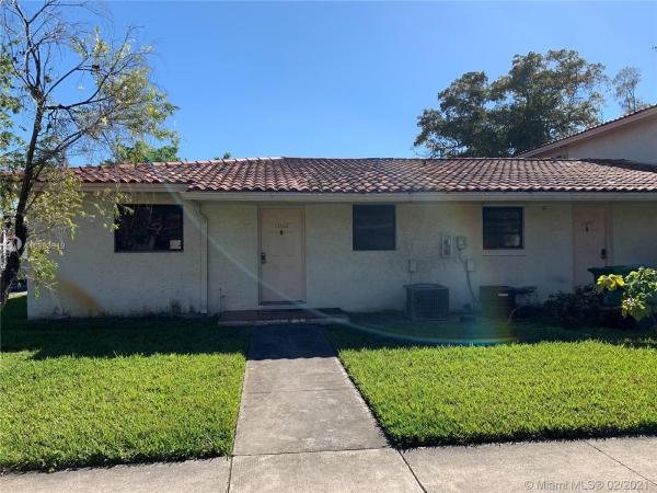 North Garden Villas, 13900 NE 4th Ave #AD, Golden Glades, Florida 33161, image 2