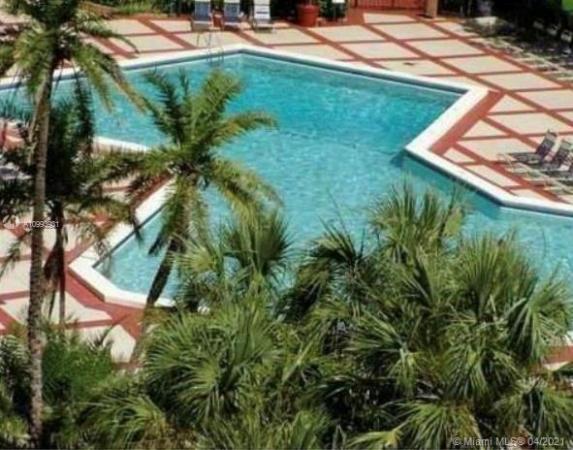 Plaza Of The Americas, 16919 N Bay Rd #706, Sunny Isles Beach, Florida 33160, image 2