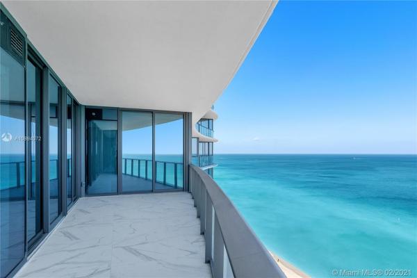 The Ritz-Carlton Residences, 15701 Collins Ave #1704, Sunny Isles Beach, Florida 33160, image 2