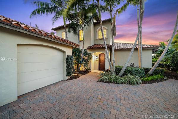 The Villas At Eagle Tree Jupiter, 634 White Pelican Way, Jupiter, Florida 33477, image 2