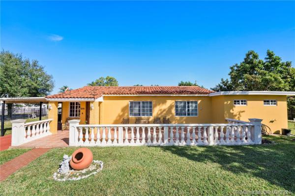 Tropical Gardens, 8261 SW 38th St, Westchester, Florida 33155, image 2